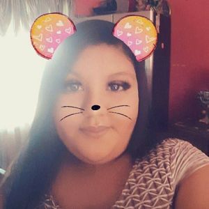 Meet your Posher, Perla